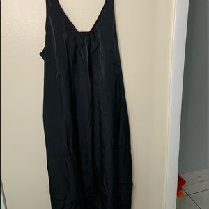 Black sleeping dress